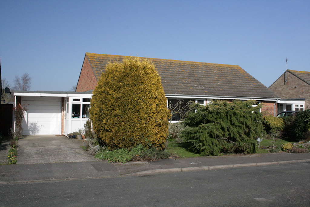 Property for Sale, Birdham 11 Longmeadow Gardens Baileys Estate Agent